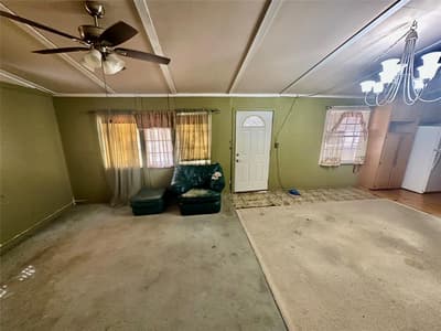 1310 Crest Park Drive, Mesquite TX 75149 - Photo 5