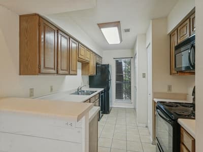 358 W Harwood Road # G, Hurst TX 76054 - Photo 4