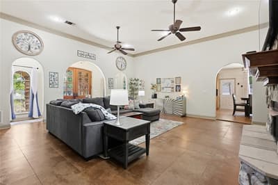 13989 Windham Drive, Van Alstyne TX 75495 - Photo 5