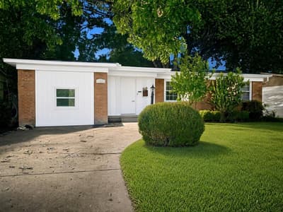10870 Cassandra Way, Dallas TX 75228 - Photo 2