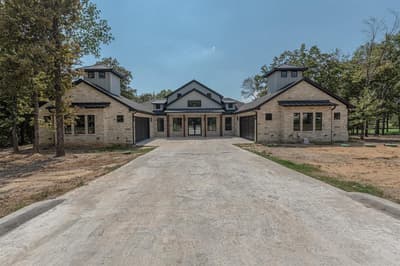 574 Clubhouse Drive, Corsicana TX 75109 - Photo 2