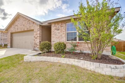 3033 Whitetail Chase Drive, Fort Worth TX 76108 - Photo 3