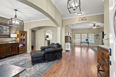 116 Springfield Circle, Red Oak TX 75165 - Photo 2