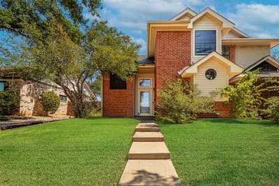 2702 Stratford Court, Euless TX 76039
