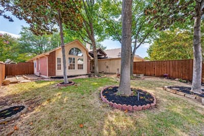 2710 Cheverny Drive, McKinney TX 75070 - Photo 3
