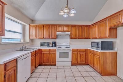 6700 Daffodil Court, Fort Worth TX 76137 - Photo 3