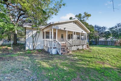 2928 Delaware Trail, Lake Worth TX 76135 - Photo 3