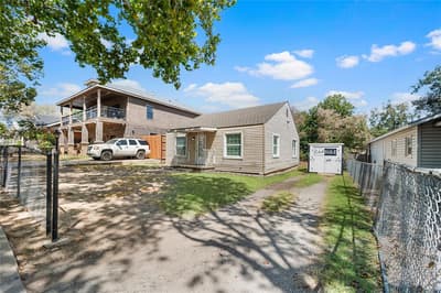 2712 27th Street, Fort Worth TX 76106 - Photo 2