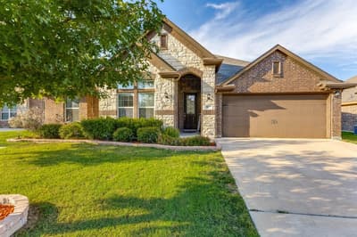210 Ovaletta Drive, Justin TX 76247