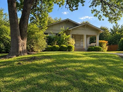 5926 Belmont Avenue, Dallas TX 75206 - Photo 2