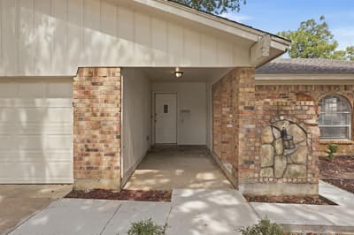3212 Glenmont Drive, Fort Worth TX 76133 - Photo 4