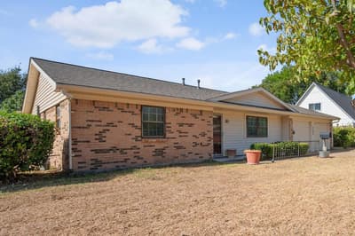 3504 Carriage Hill Drive, Forest Hill TX 76140 - Photo 4