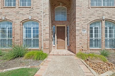 1432 Parkwood Drive, Carrollton TX 75007 - Photo 4