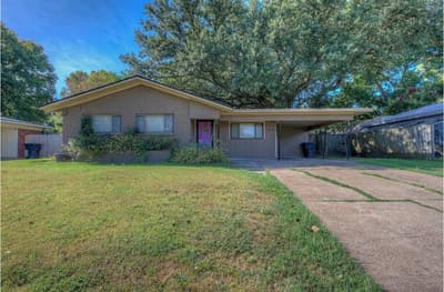 2608 Douglas Drive, Bossier City LA 71111
