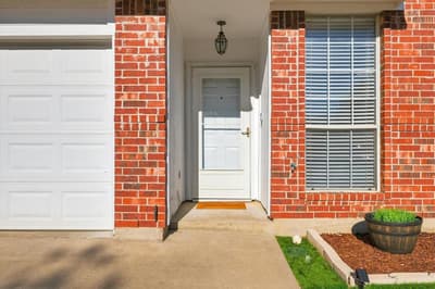 321 Texas Drive, Lake Dallas TX 75065 - Photo 4