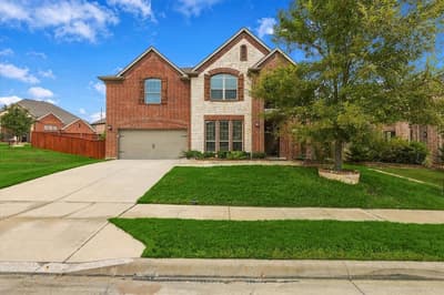 901 Hartford Court, Roanoke TX 76262 - Photo 2