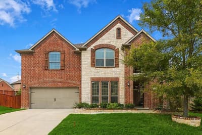 901 Hartford Court, Roanoke TX 76262