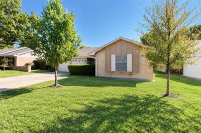 8630 Hackney Lane, Dallas TX 75238 - Photo 2