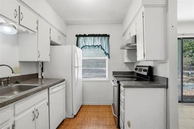 3805 Titan Trail, Denton TX 76209 - Photo 2