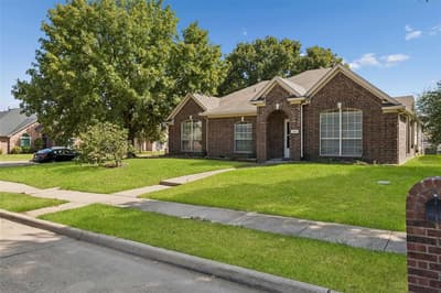 728 Lauren Way, Allen TX 75002 - Photo 2