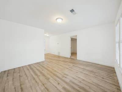 140 Edgefield Drive, Garland TX 75040 - Photo 2