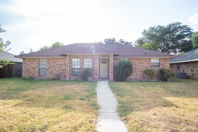 2801 College Park Drive, Rowlett TX 75088