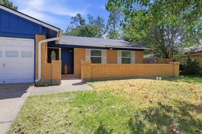 814 S Hyde Park Avenue, Denison TX 75020 - Photo 2