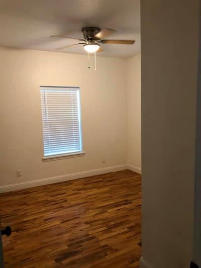1023 E Oak Street, Denton TX 76205 - Photo 5