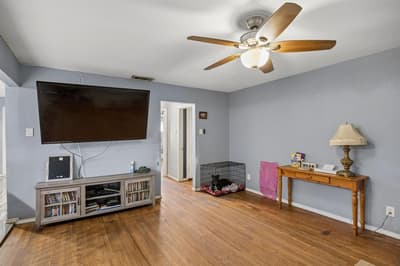 1108 S Edgefield Avenue, Dallas TX 75208 - Photo 4