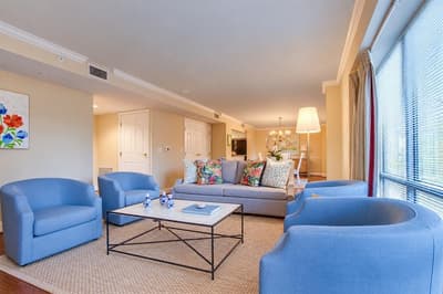 4242 Lomo Alto Drive # N13, Highland Park TX 75219