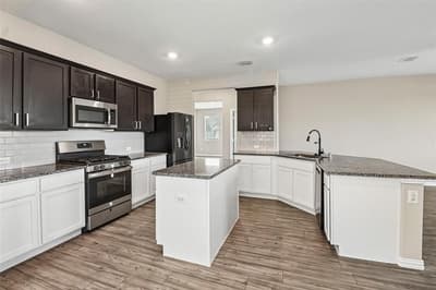 2401 Lemco Drive, Forney TX 75126 - Photo 2