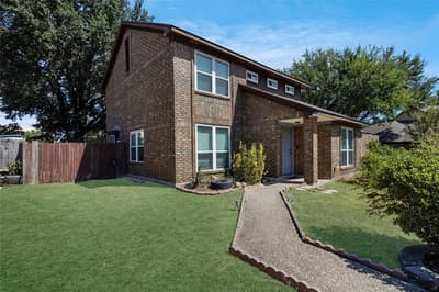 1908 Prairie Creek Trail, Garland TX 75040 - Photo 3