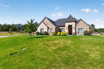 164 Spring Meadow Drive, Springtown TX 76082