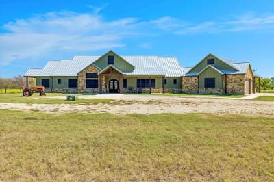 5921 Hawkeye Road, Krum TX 76249