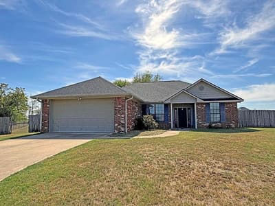 5721 Suncrest Drive, Athens TX 75752
