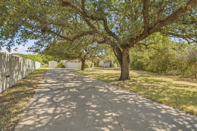 4017 Dakota Trail, Granbury TX 76048 - Photo 3