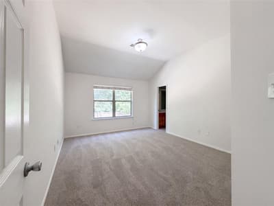 605 Crystal Falls Drive, McKinney TX 75071 - Photo 4