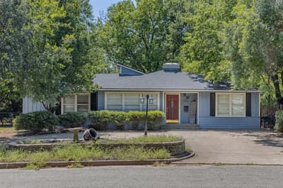 620 Denton Drive, Sherman TX 75092 - Photo 2