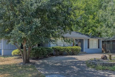 620 Denton Drive, Sherman TX 75092 - Photo 4