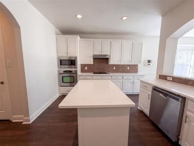 1803 High Meadow Street, Glenn Heights TX 75154 - Photo 2