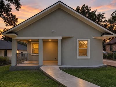 618 E Woodard Street, Denison TX 75021