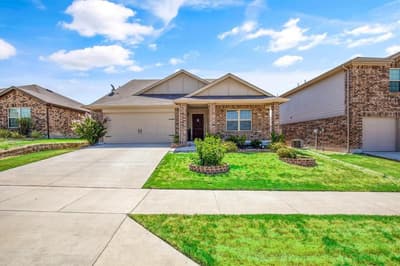 2929 Spotted Fawn Drive, Fort Worth TX 76108