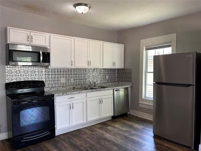 615 S Throckmorton Street, Sherman TX 75090 - Photo 3