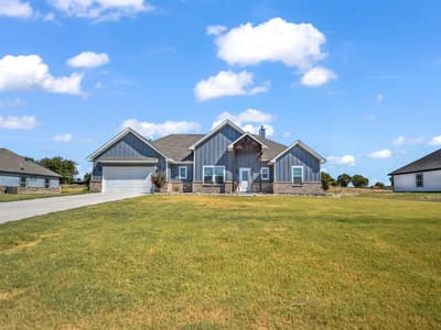 1017 Don Eve Court, Azle TX 76020