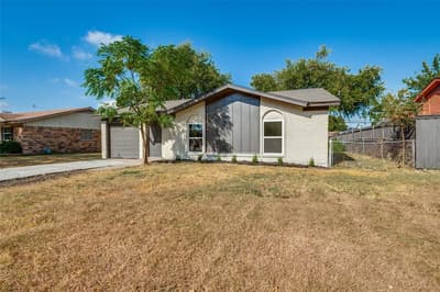1617 Avenue A, Grand Prairie TX 75051 - Photo 4