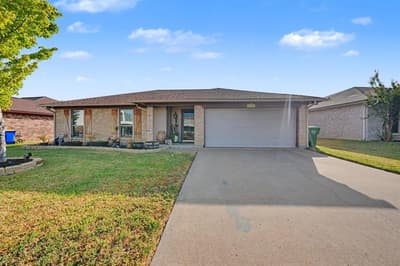 7624 Maplehill Road, Watauga TX 76148 - Photo 5