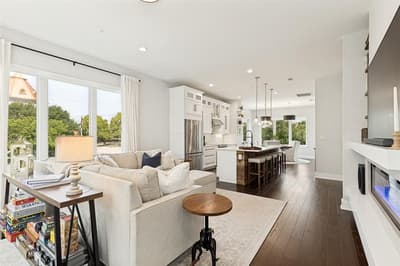 4060 Spring Valley Road # 101, Farmers Branch TX 75244