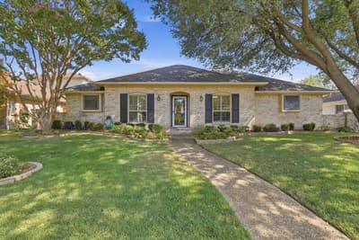 15922 Windy Meadow Drive, Dallas TX 75248 - Photo 2