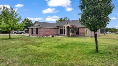 108 Butternut Court, Weatherford TX 76088 - Photo 2