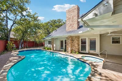 6512 Shorewood Drive, Arlington TX 76016 - Photo 2